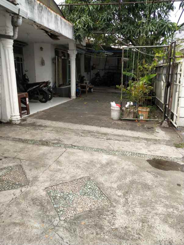 dijual kost jalan donowati