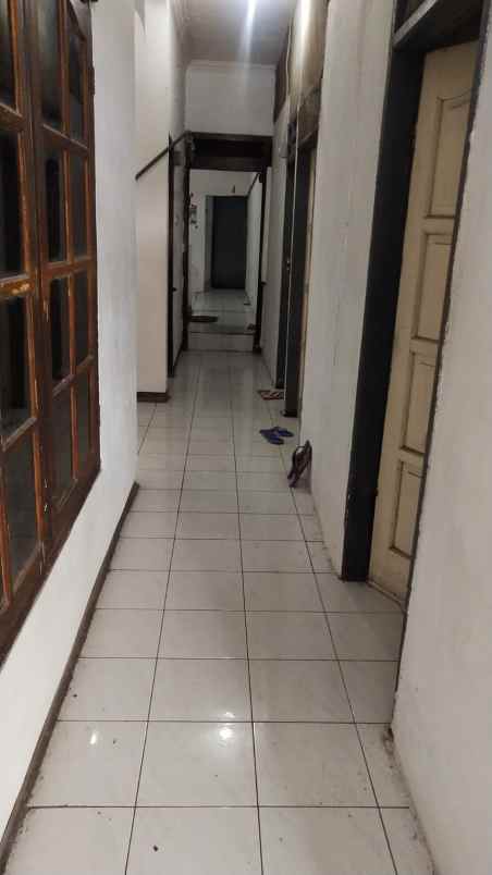 dijual kost jalan donowati