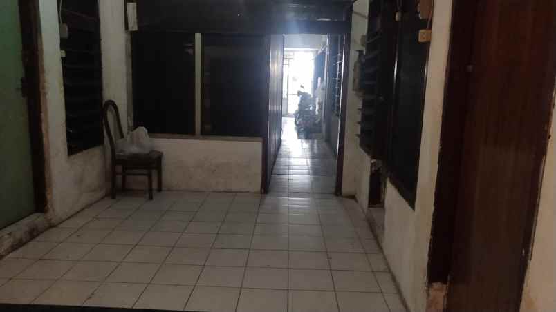 dijual kost jalan donowati