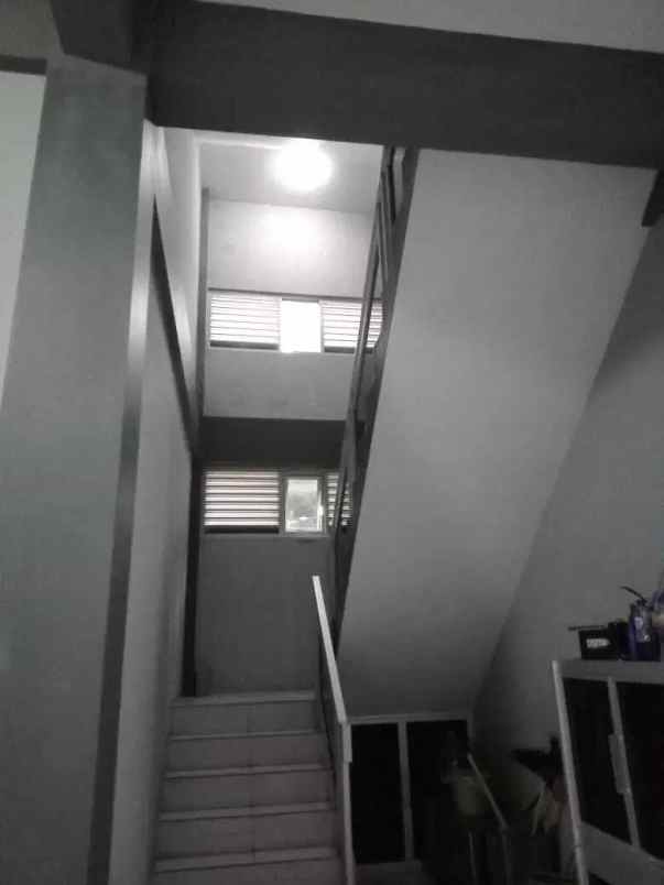 dijual kost jl ra kartini sidomoro kec