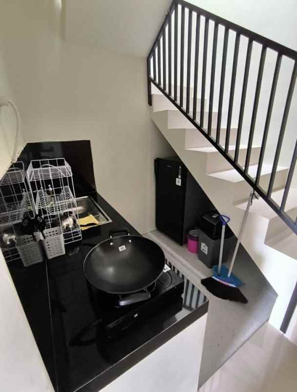dijual kost joyo agung