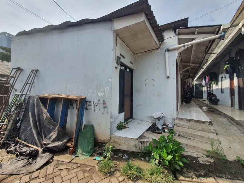 dijual kost lengkong gudang timur