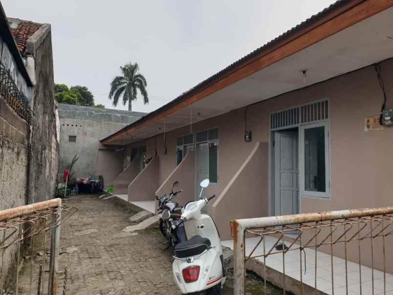 dijual kost mampang pancoran mas kota