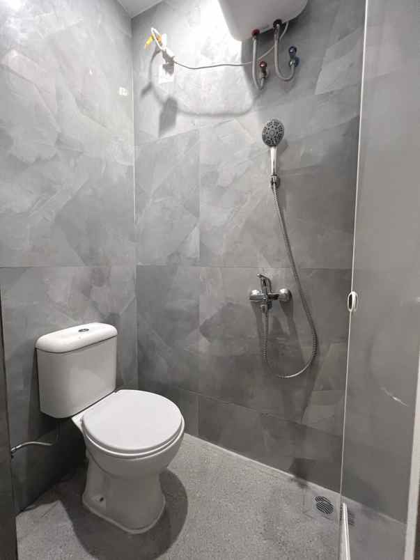 dijual kost permata safira regency