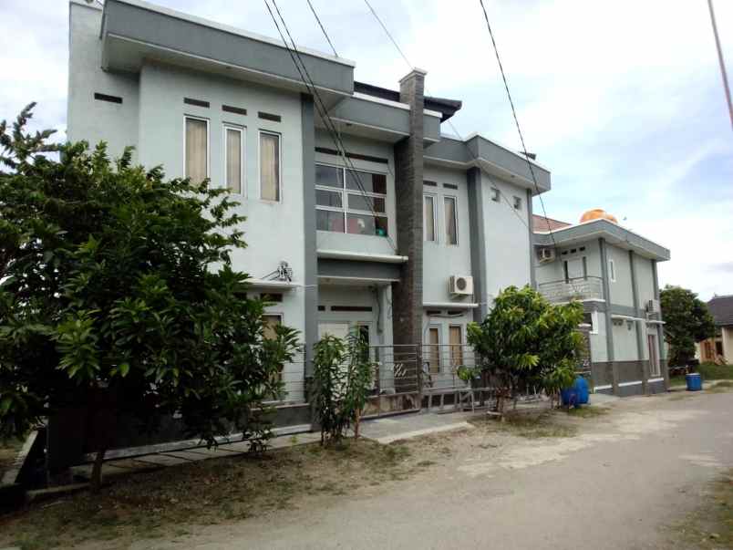 dijual kost perum mahkota regency karawang