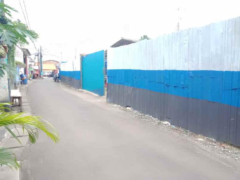 dijual lahan kosong lokasi bagus pinggir jalan raya