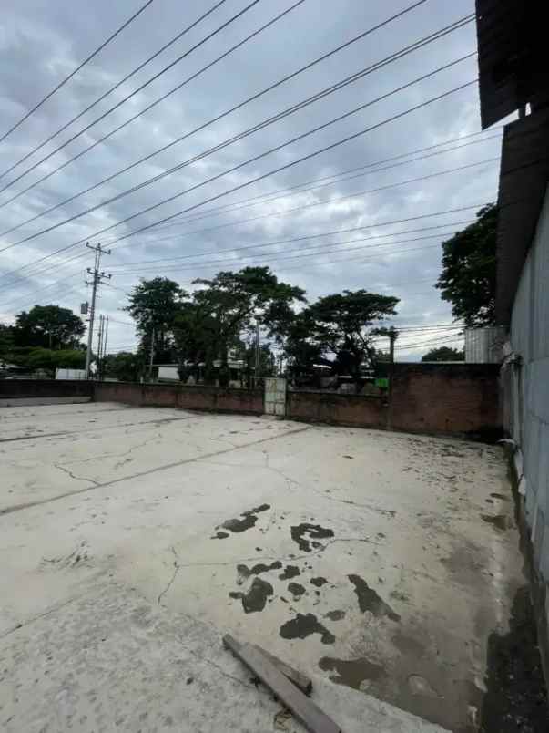 dijual ruko gudang kantor jalan kab kudus jawa tengah