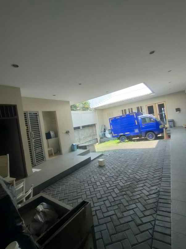 dijual ruko gudang kantor jl raya jatiwaringin