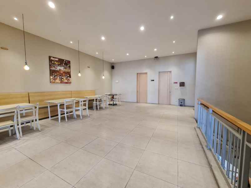 dijual ruko gudang kantor jl raya jatiwaringin