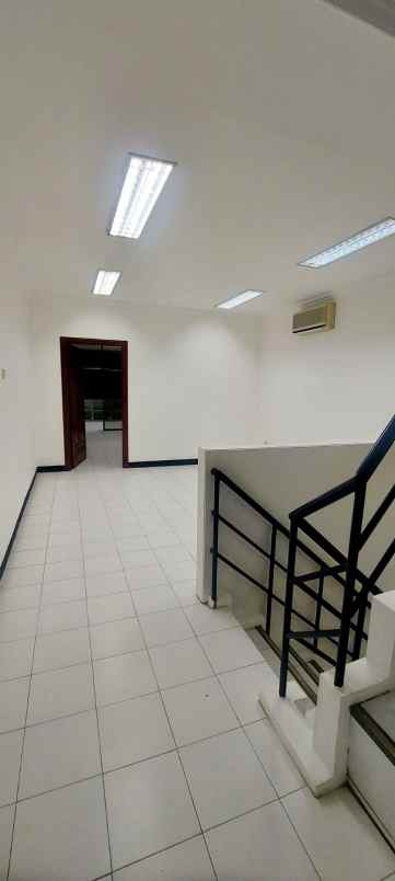 dijual ruko gudang kantor krembangan barat