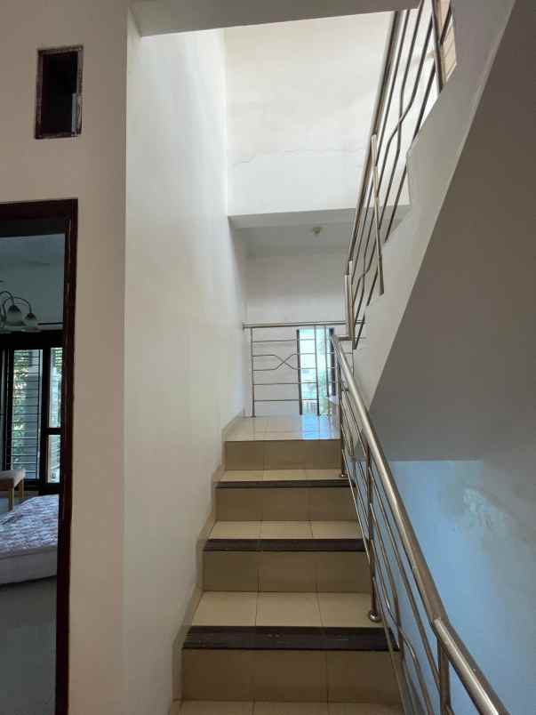 dijual rumah abadi regency gegerkalong