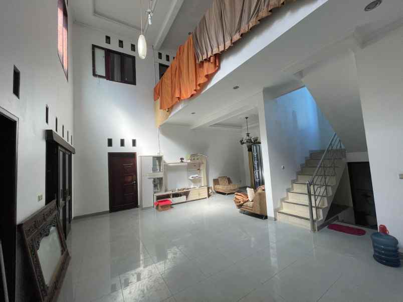 dijual rumah abadi regency gegerkalong