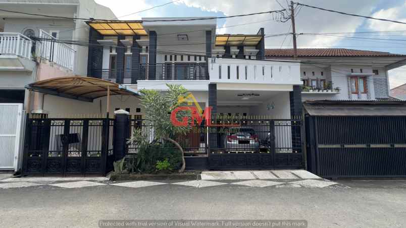 dijual rumah antapani