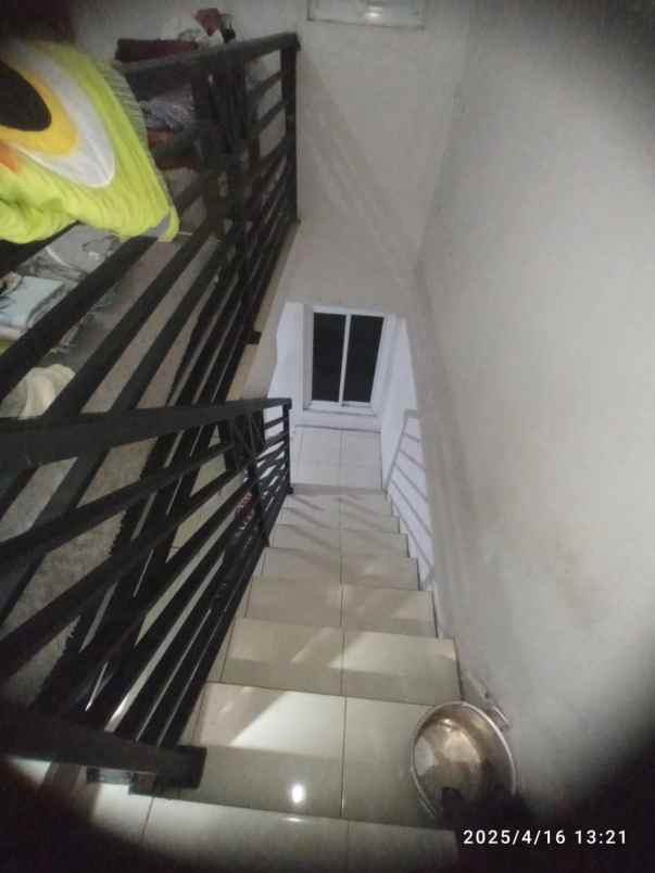dijual rumah antapani