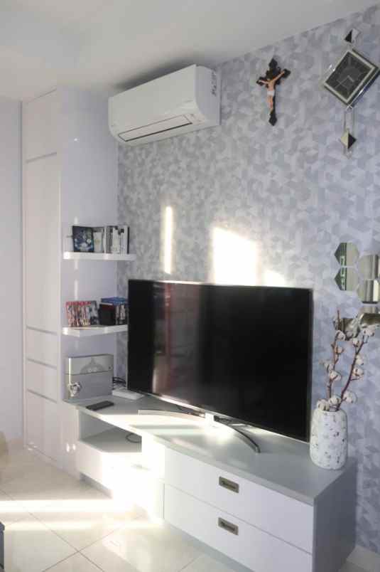 dijual rumah apt gading resort