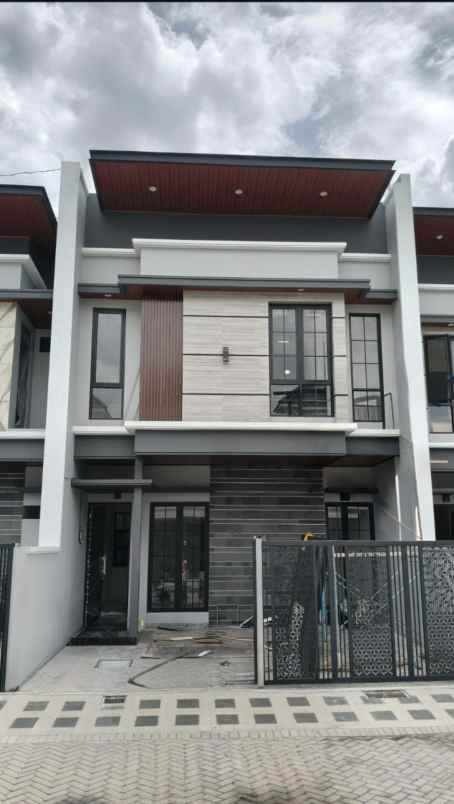 dijual rumah araya 2 galaxy bumi permai