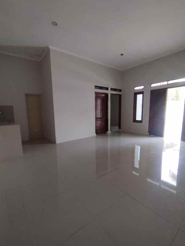 dijual rumah arcamanik endah cisaranten