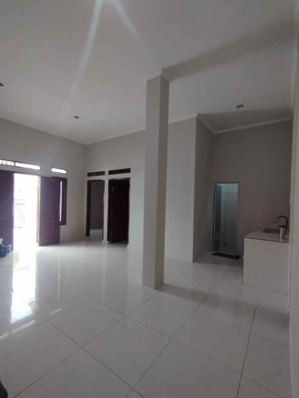 dijual rumah arcamanik endah cisaranten