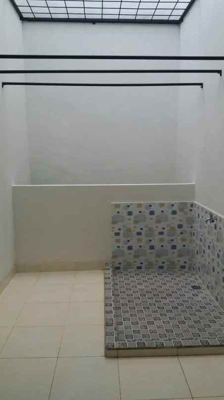 dijual rumah bagus siap huni di serpong lagoon