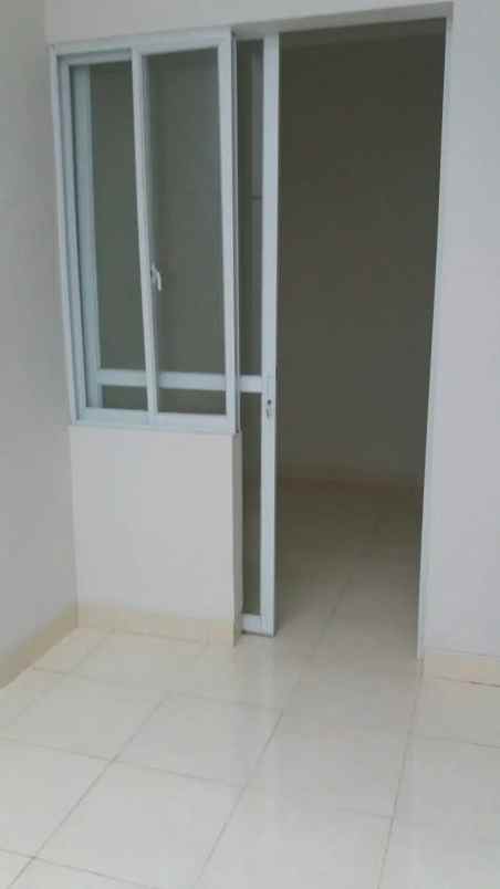 dijual rumah bagus siap huni di serpong lagoon