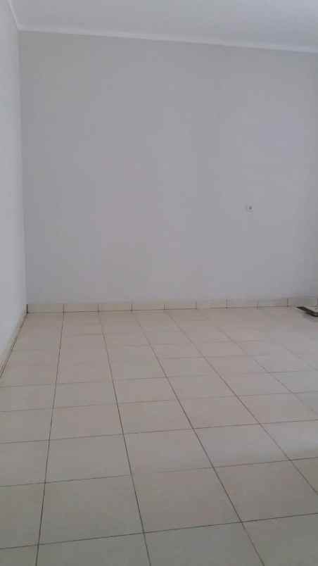 dijual rumah bagus siap huni di serpong lagoon