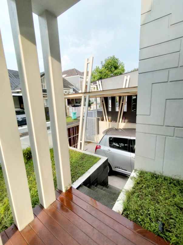 dijual rumah baru araya malang greenwood golf