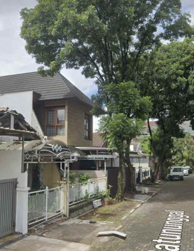 dijual rumah batununggal indah