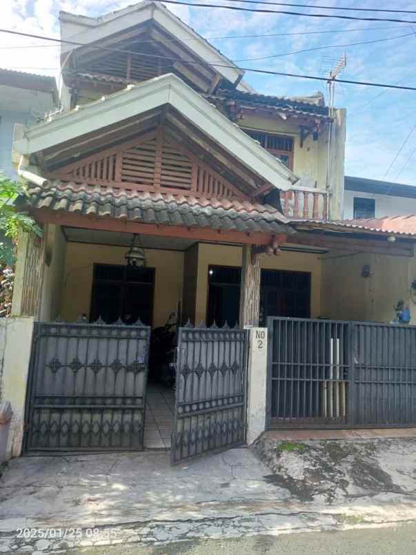 dijual rumah beji depok