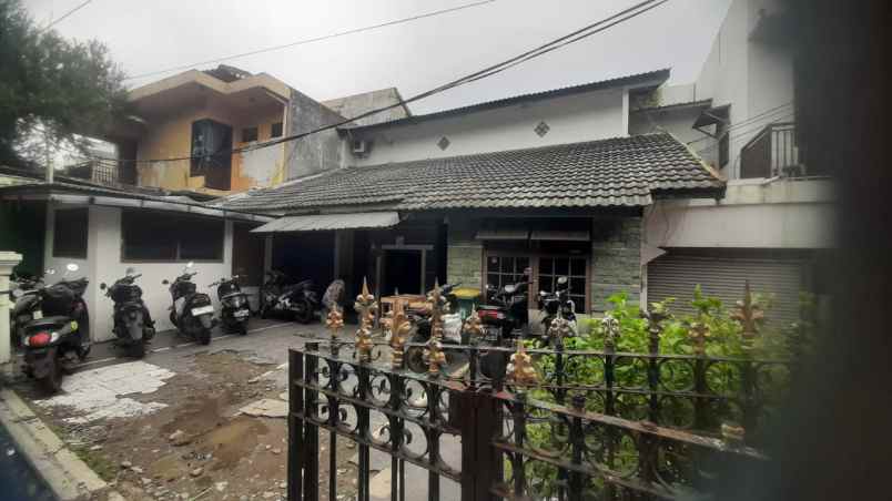 dijual rumah bendungan hilir tanah