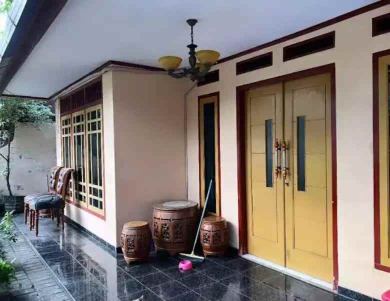 dijual rumah bintang metropole