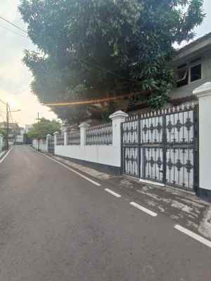 dijual rumah bintaro