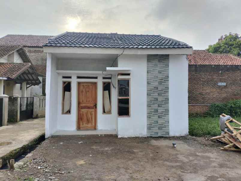 dijual rumah bojongmalaka