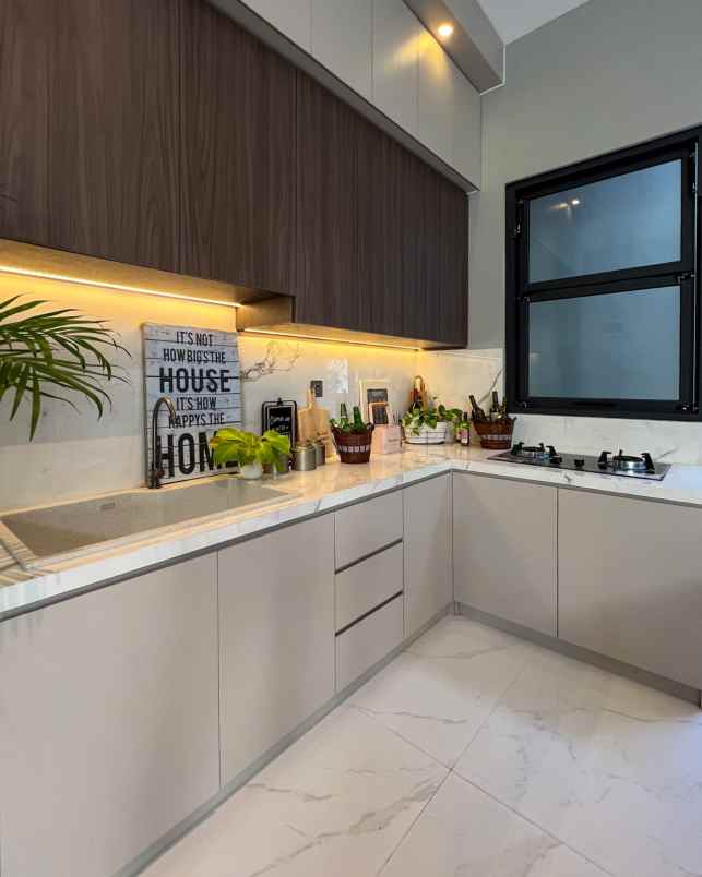 dijual rumah bsd city tangsel