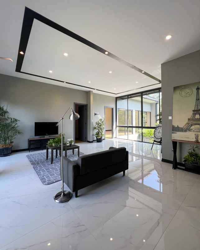 dijual rumah bsd city tangsel