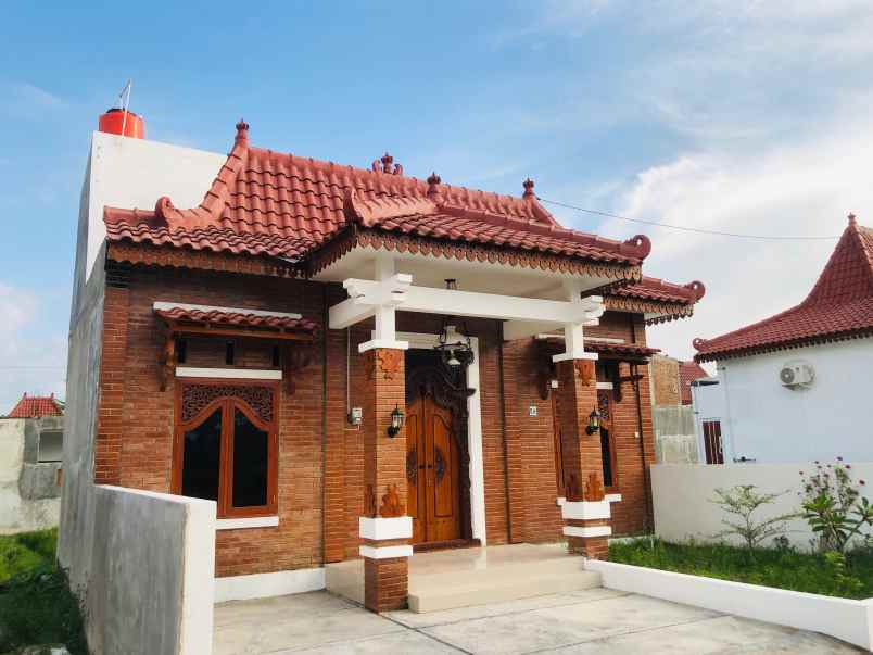 dijual rumah bugisan prambanan klaten