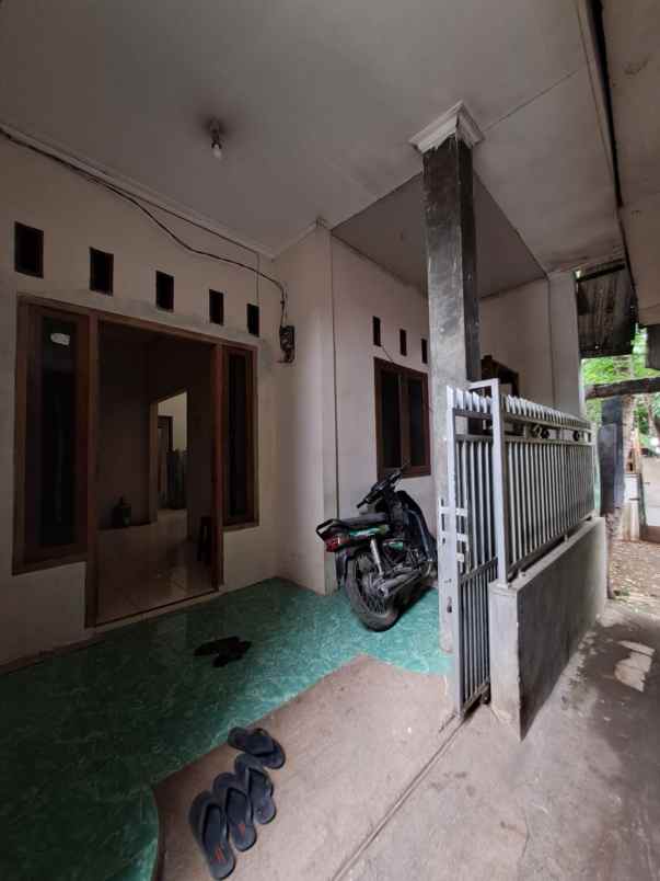 dijual rumah bukak kapal bekasi timur