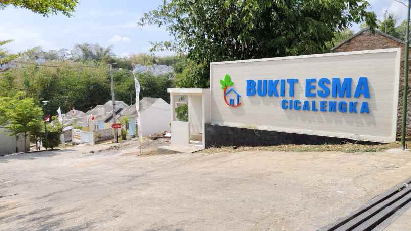 dijual rumah bukit esma cicalengka