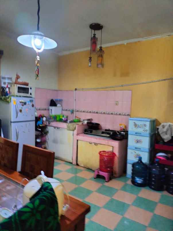 dijual rumah bulevar hijau