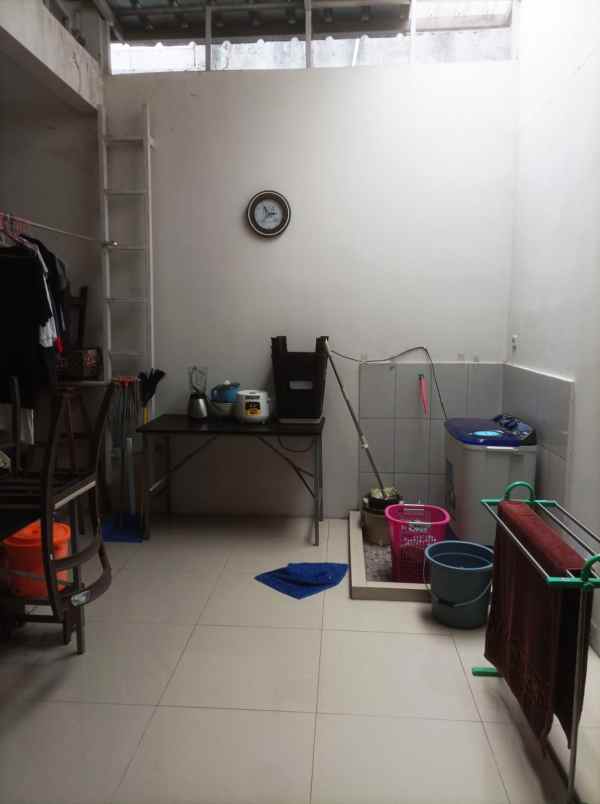 dijual rumah bumi panyawangan