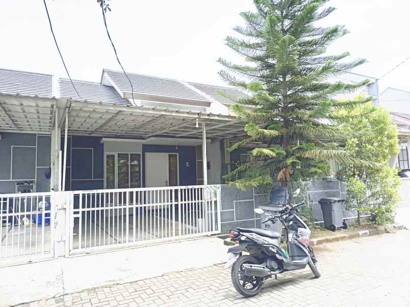 dijual rumah bumi panyawangan