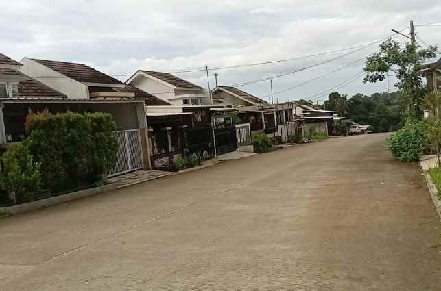 dijual rumah caringin bogor