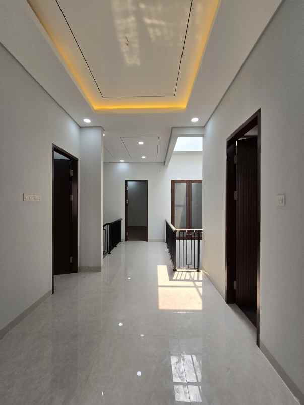 dijual rumah cempaka putih tengah jakpus