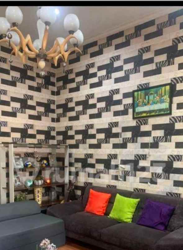 dijual rumah cengkareng timur