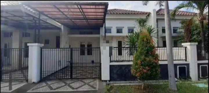 dijual rumah central park gunung anyar