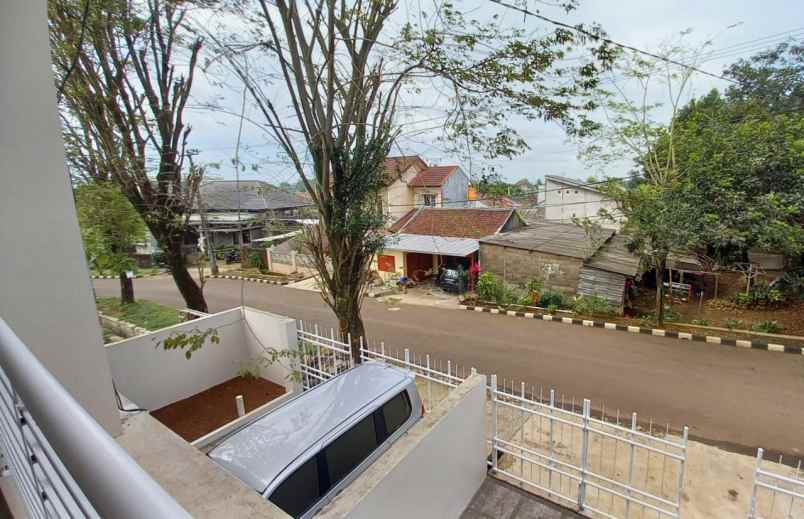 dijual rumah ciangsana