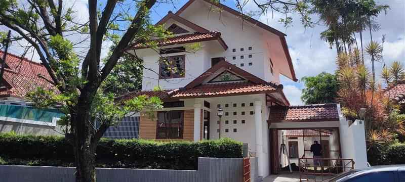 dijual rumah cibabat