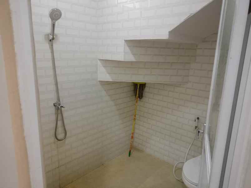 dijual rumah cibiru hilir