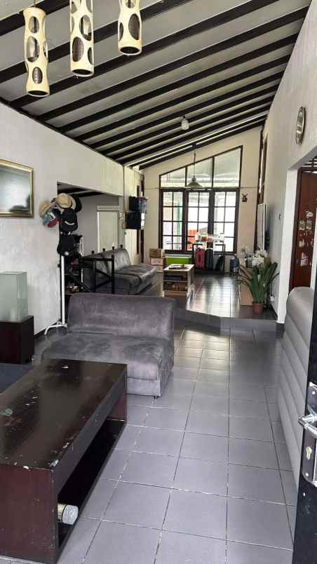 dijual rumah cigadung indah dago bandung