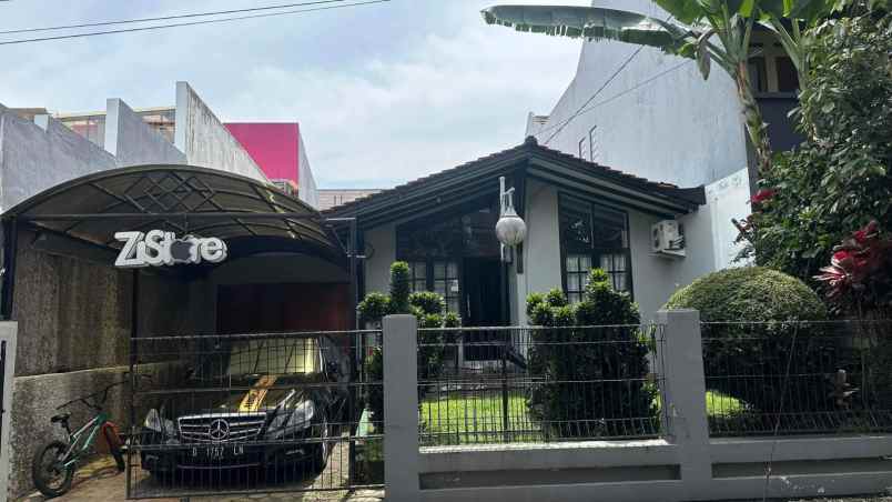 dijual rumah cigadung indah dago bandung