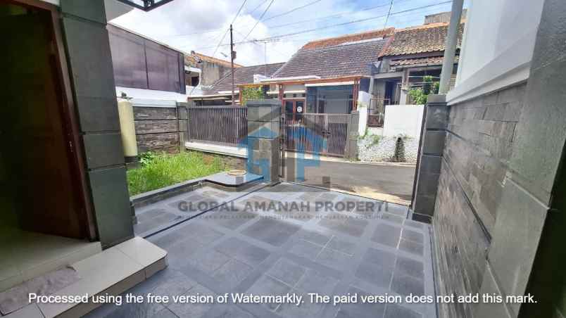 dijual rumah cihanjuang
